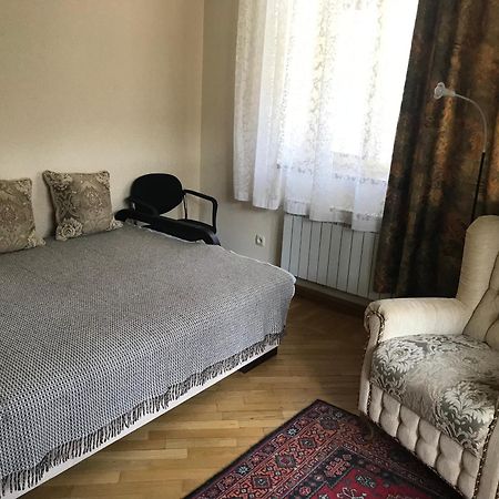 2-Х Квартира Поруч З Сумською, Госпіталь, Парк Центральний Charkiv Esterno foto