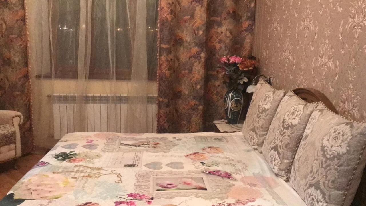 2-Х Квартира Поруч З Сумською, Госпіталь, Парк Центральний Charkiv Esterno foto
